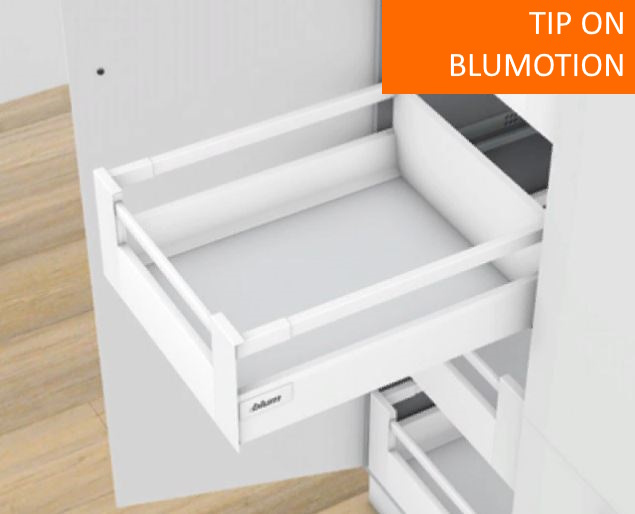 Высокий внутренний ящик TANDEMBOX antaro с царгой K” и 1 релингом (высота D = 224 мм) TIP-ON BLUMOTION